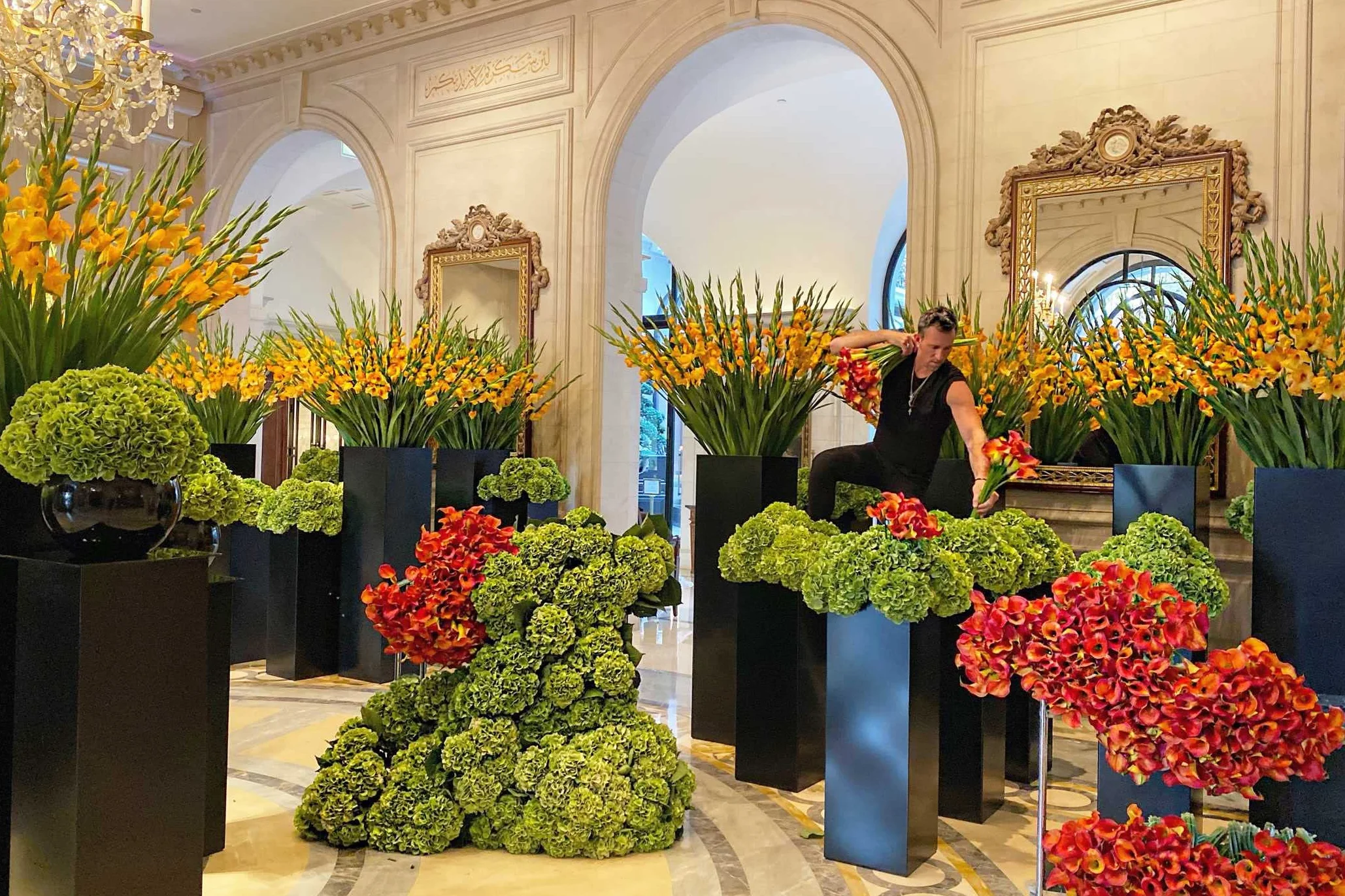The Art of the Flower: Photographic Collection of Iconic Floral Installations by Jeff Leatham