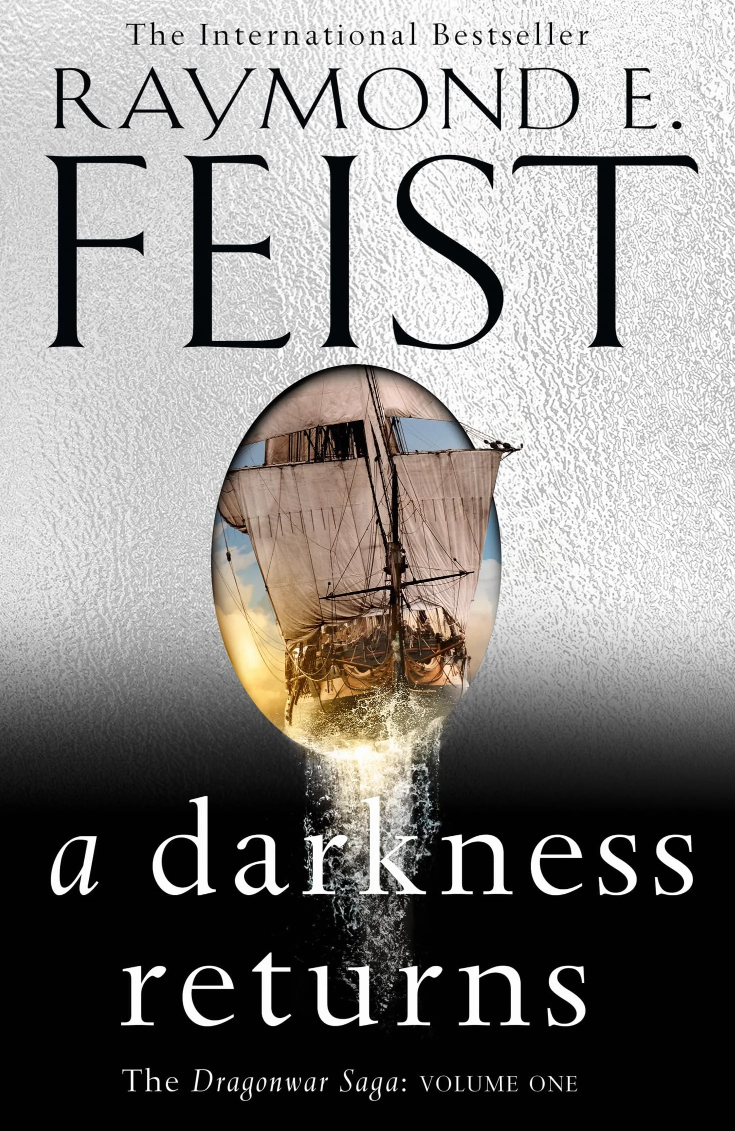 A Darkness Returns: Epic Fantasy Book 1 from Bestselling Author of MAGICIAN