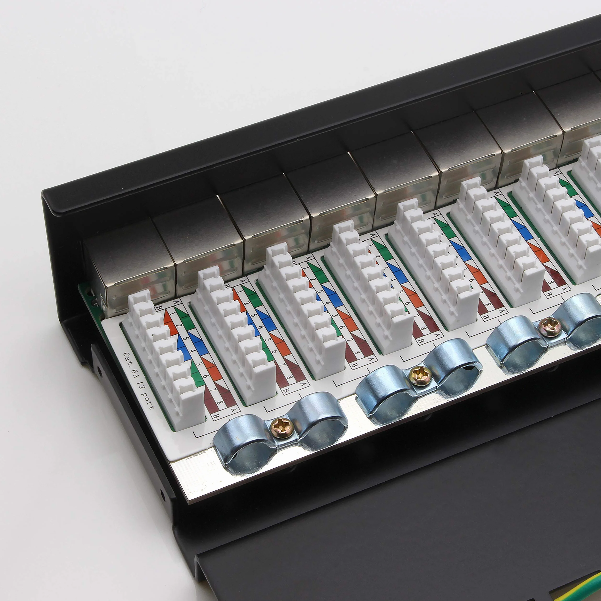 Metalowa obudowa Patchpanel CAT6a, 12 portów, gniazdo RJ45, kolor czarny
