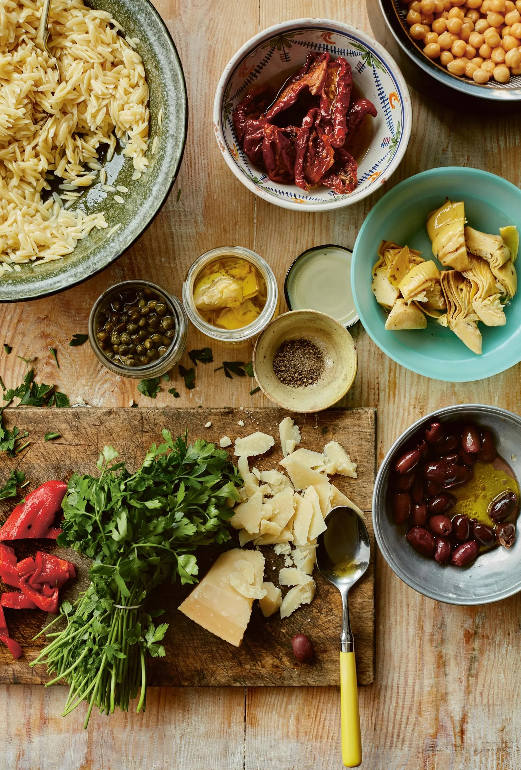 MEDesque: Everyday Recipes with Mediterranean Roots