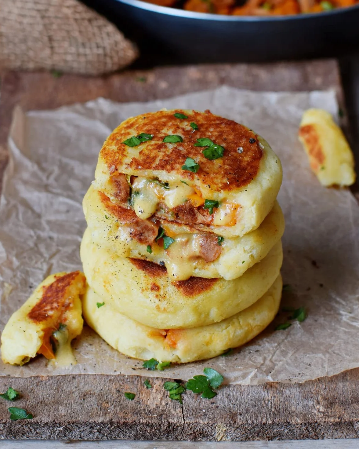 Vegan & Gluten-Free Recipes: 100 Plant-Based Meals by Elavegan