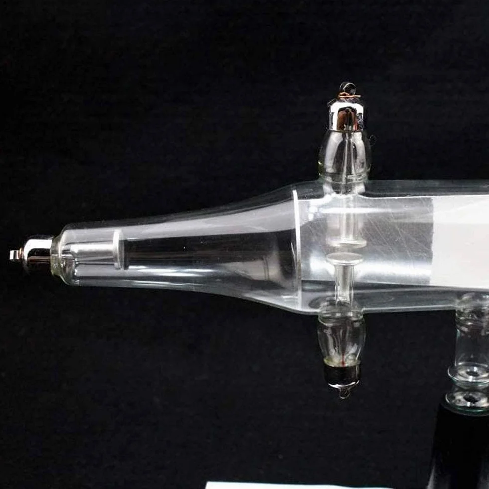 Lampa Katodowa Z Efektem Elektrostatycznym Instrument Dydaktyczny Do Eksperymentów Fizycznych