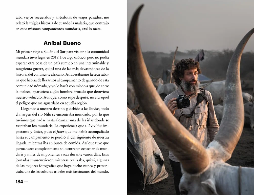 Un Mundo de Historias / A World of Stories