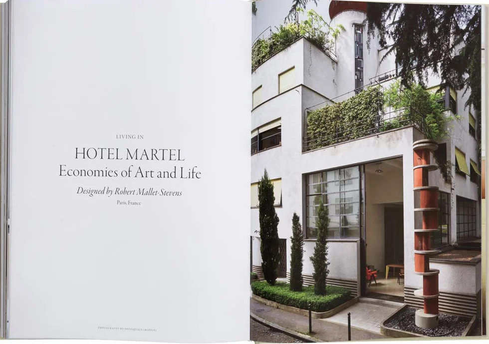 Living in: Modern Masterpieces of Residential Architecture